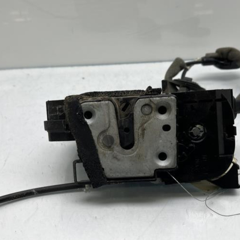 Serrure arriere gauche RENAULT CLIO 4 Photo n°6