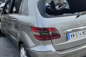 Feu arriere secondaire gauche (feux) MERCEDES CLASSE B 245