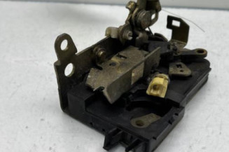 Serrure avant gauche RENAULT CLIO 1
