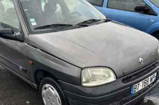 Serrure avant gauche RENAULT CLIO 1