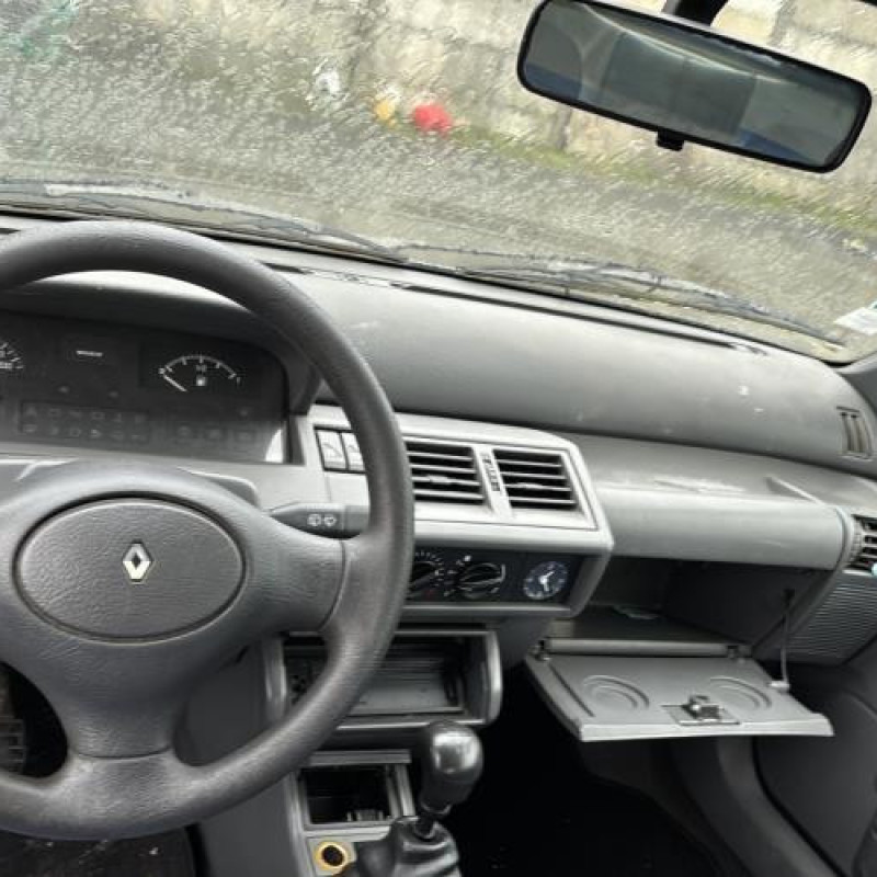 Serrure avant gauche RENAULT CLIO 1 Photo n°17