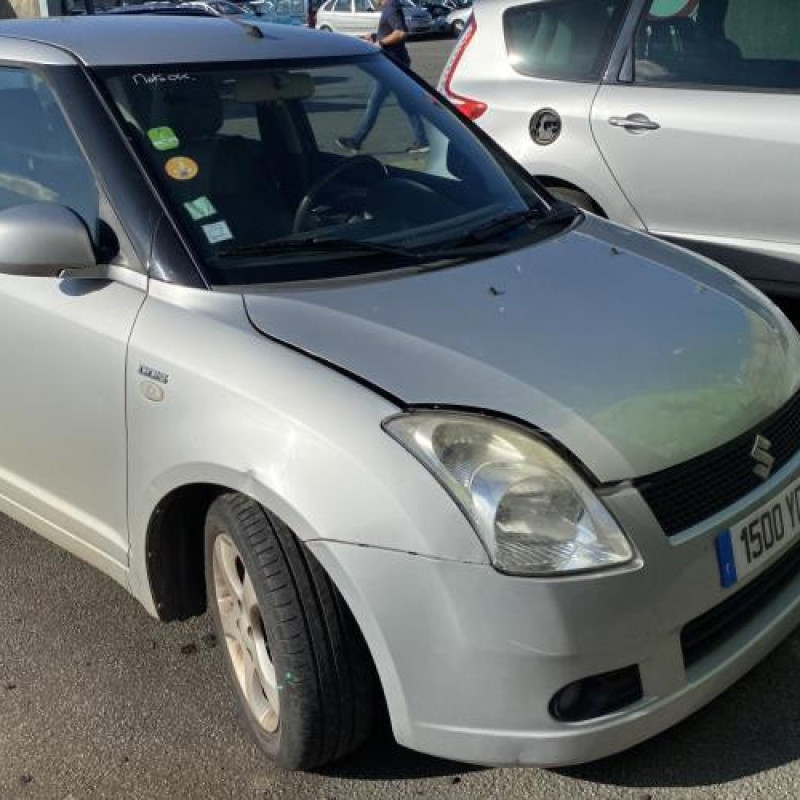Porte arriere droit SUZUKI SWIFT 3 Photo n°9