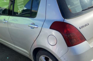 Porte arriere droit SUZUKI SWIFT 3