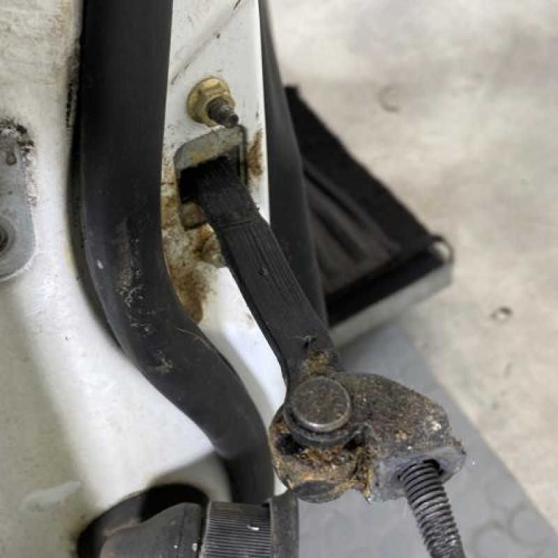 Porte avant droit FORD FIESTA 5 Photo n°4