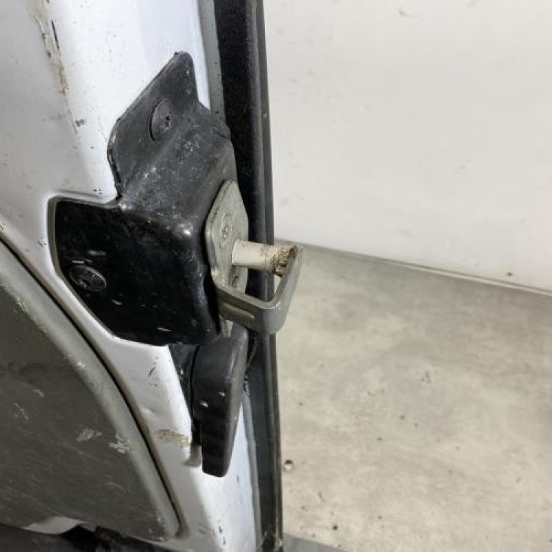 Porte arriere droit OPEL VIVARO 1 Photo n°5