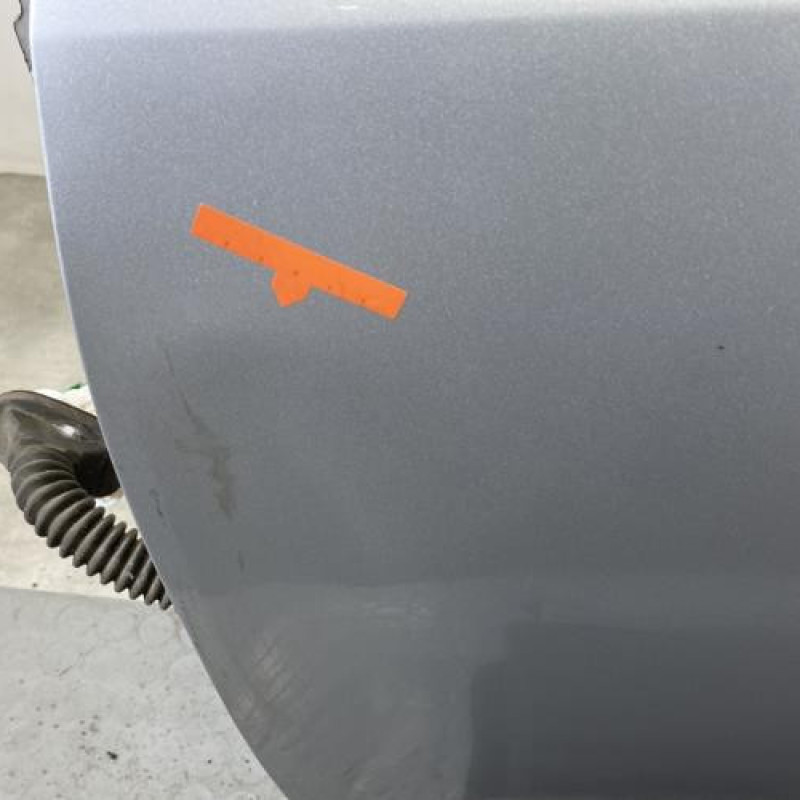 Porte avant gauche SUZUKI SWIFT 3 Photo n°2