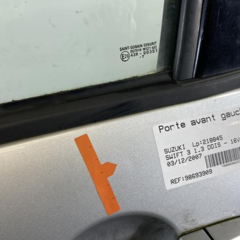 Porte avant gauche SUZUKI SWIFT 3 Photo n°4
