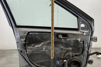 Porte avant gauche SUZUKI SWIFT 3