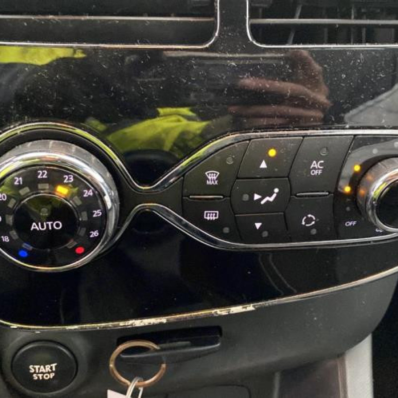 Moteur RENAULT CLIO 4 Photo n°15
