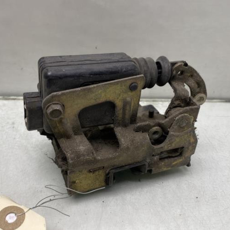 Serrure arriere droit RENAULT R25 Photo n°3