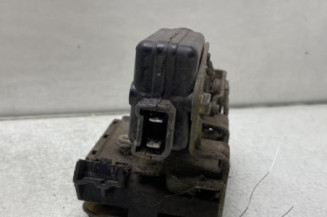 Serrure arriere droit RENAULT R25