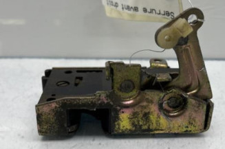 Serrure avant droit PEUGEOT 205