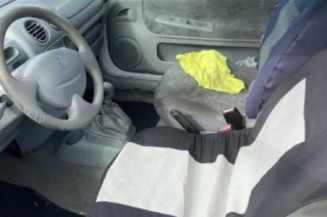 Serrure avant droit RENAULT TWINGO 1