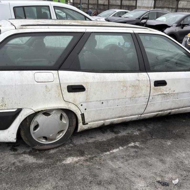 Retroviseur gauche CITROEN XANTIA Photo n°12