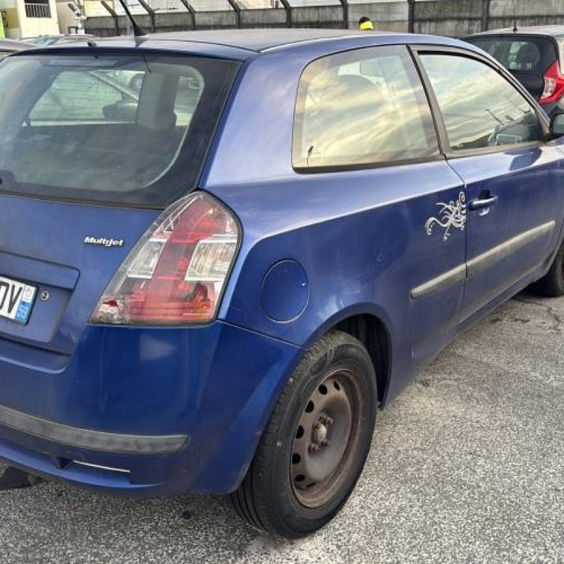 Retroviseur interieur FIAT STILO Photo n°5