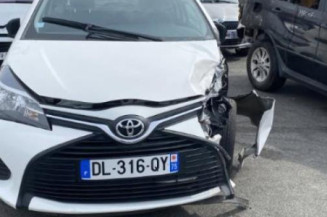 Serrure avant droit TOYOTA YARIS 3