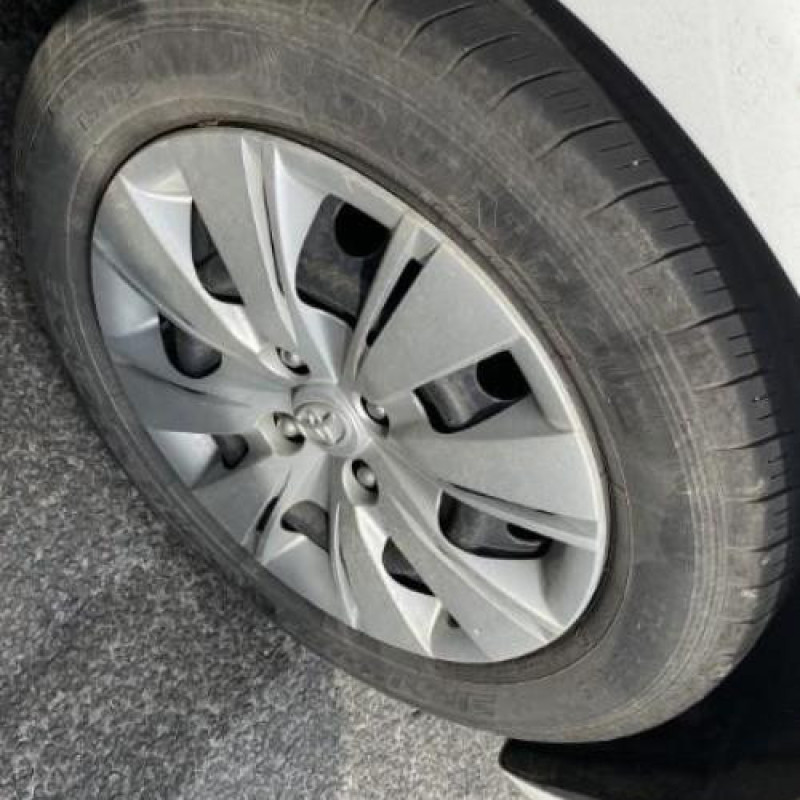 Serrure avant droit TOYOTA YARIS 3 Photo n°13