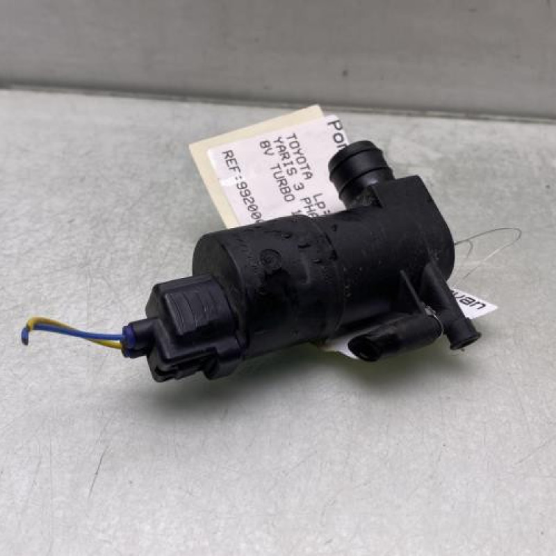 Pompe lave glace avant TOYOTA YARIS 3 Photo n°2