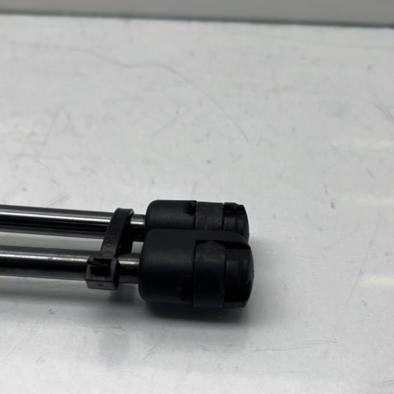Verin de coffre CITROEN C4 PICASSO 2 Photo n°3