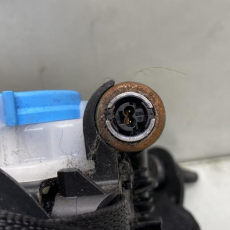 Pretensionneur de ceinture avant gauche MERCEDES CLASSE B 246