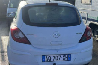 Aile avant gauche OPEL CORSA D