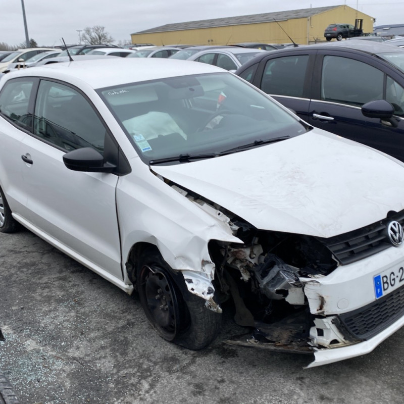 VOLKSWAGEN POLO 5 PHASE 1 1.2i - 12V Photo n°14
