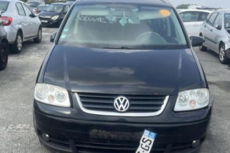 Plage arriere VOLKSWAGEN TOURAN 1