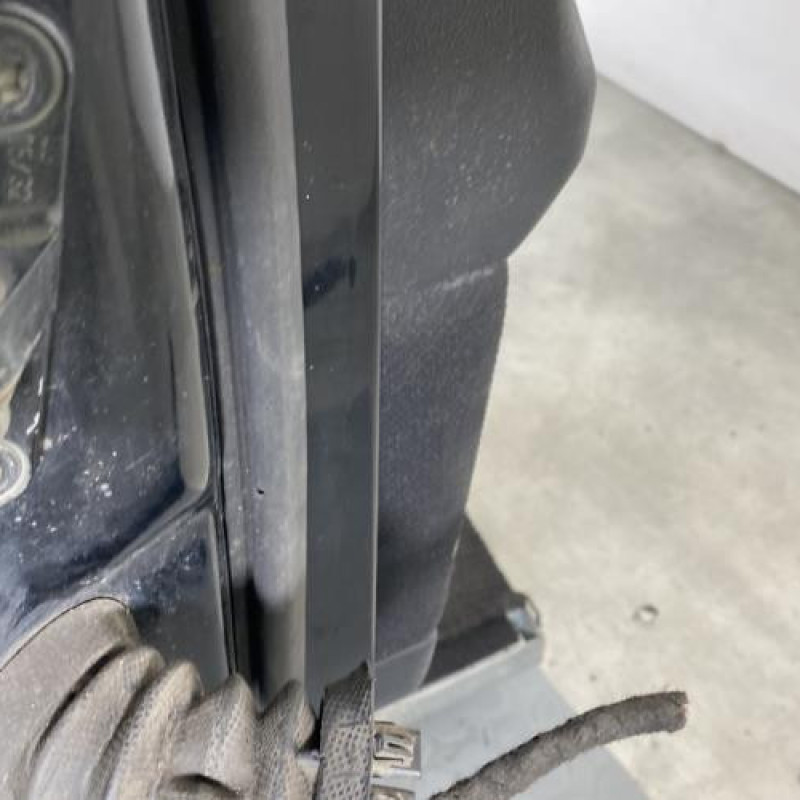 Porte avant droit MERCEDES CLASSE A 169 Photo n°7