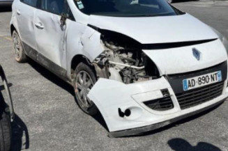 Bras essuie glace arriere RENAULT SCENIC 3