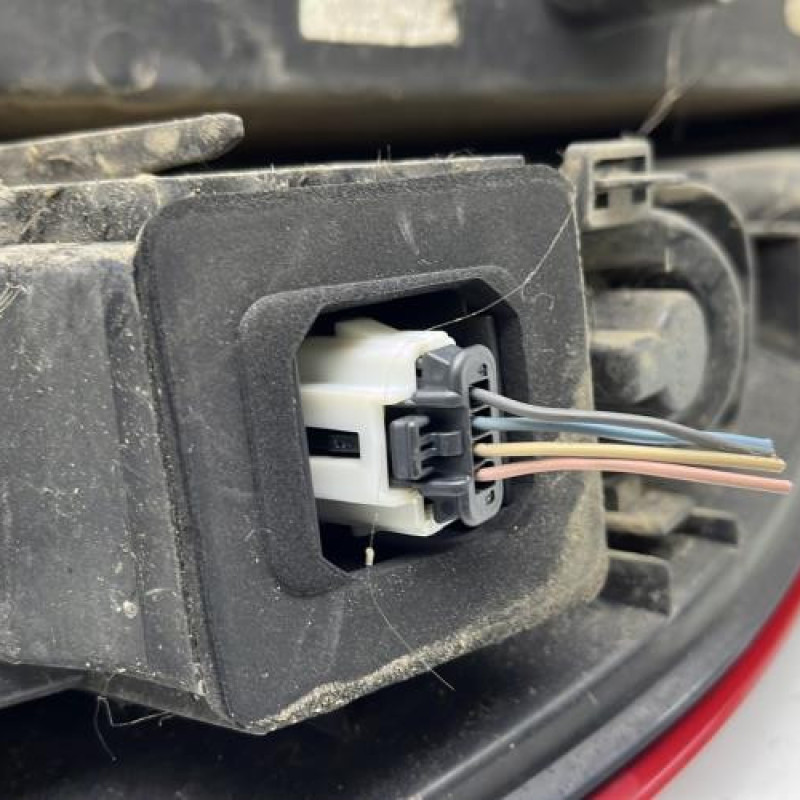 Feu arriere principal gauche (feux) RENAULT SCENIC 3 Photo n°5
