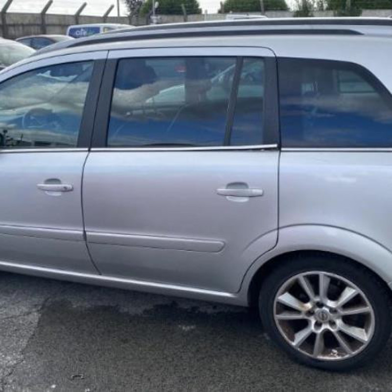 Retroviseur droit OPEL ZAFIRA B Photo n°16