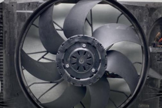 Moto ventilateur radiateur MERCEDES CLASSE B 246 Photo n°1