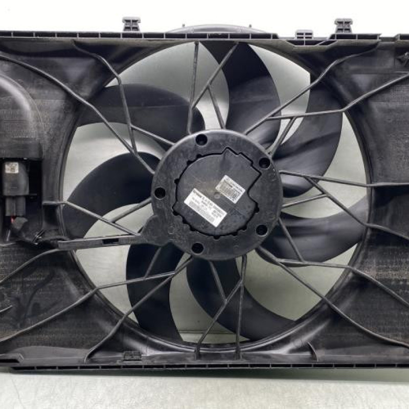 Moto ventilateur radiateur MERCEDES CLASSE B 246 Photo n°3