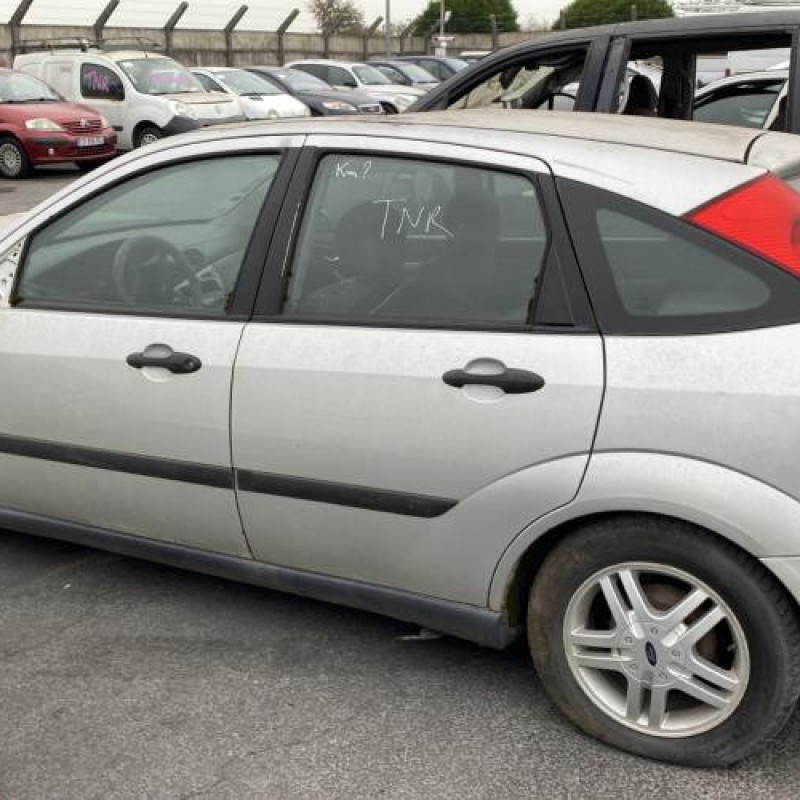 Feu arriere principal droit (feux) FORD FOCUS 1 Photo n°13
