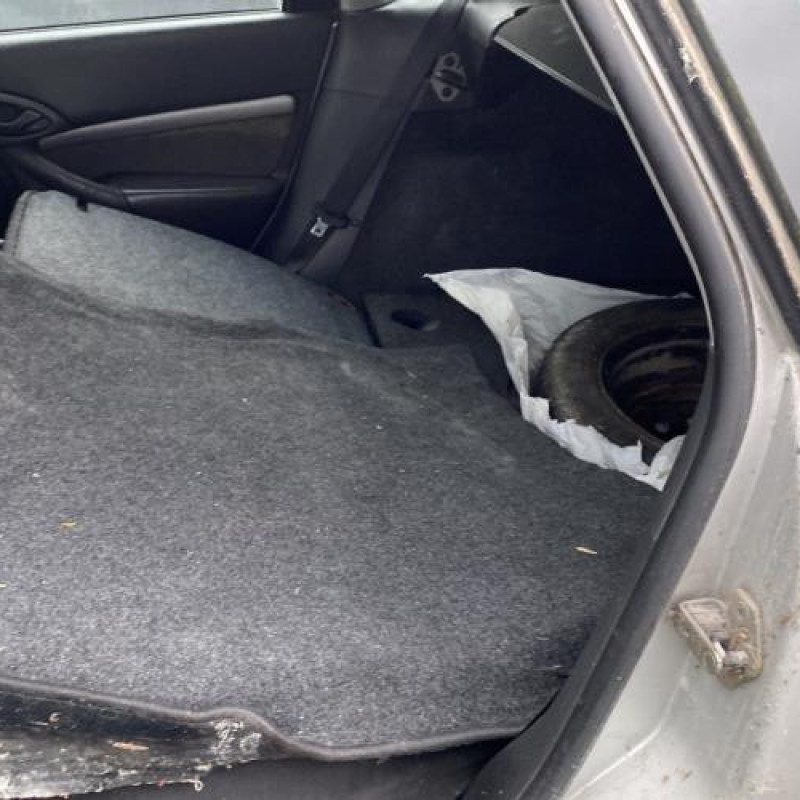 Feu arriere principal droit (feux) FORD FOCUS 1 Photo n°18