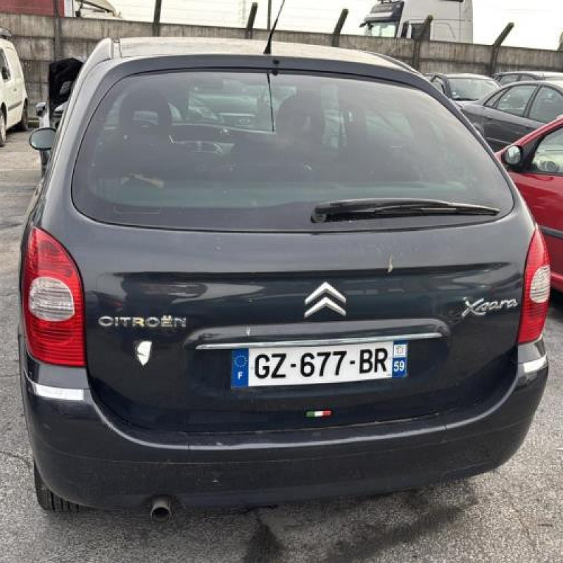 Moteur CITROEN XSARA PICASSO Photo n°6