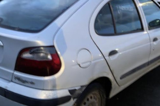 Moteur RENAULT MEGANE 1