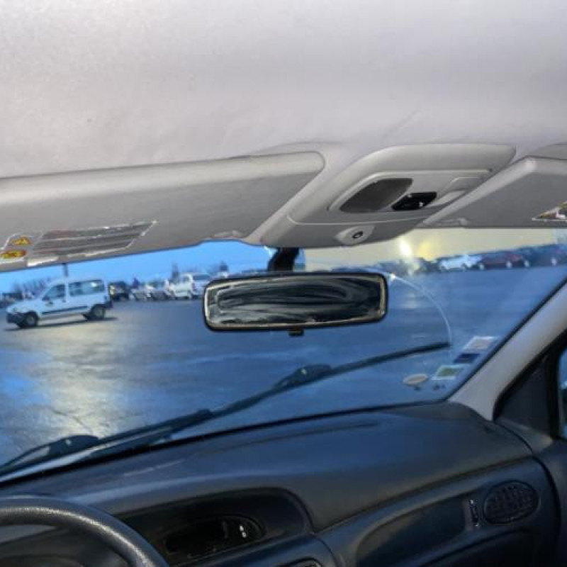 Moteur RENAULT MEGANE 1 Photo n°15