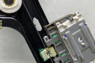 Leve vitre electrique avant droit AUDI TT 3