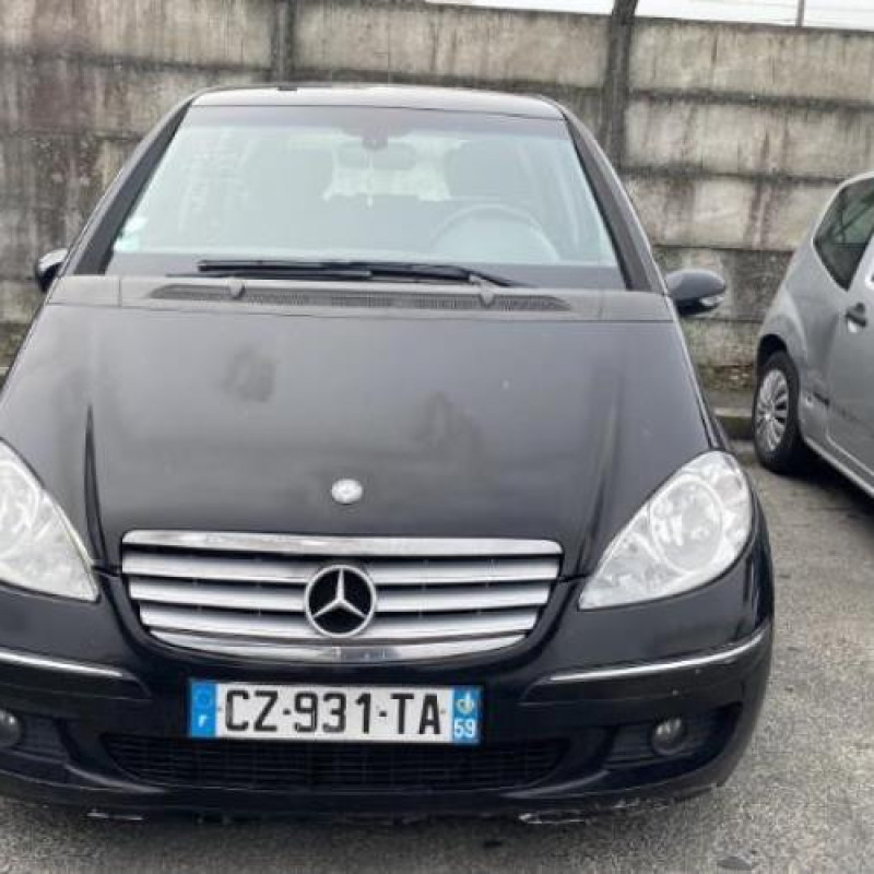 Cric MERCEDES CLASSE A 169 Photo n°9
