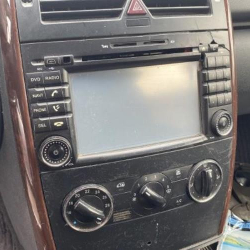 Cric MERCEDES CLASSE A 169 Photo n°14