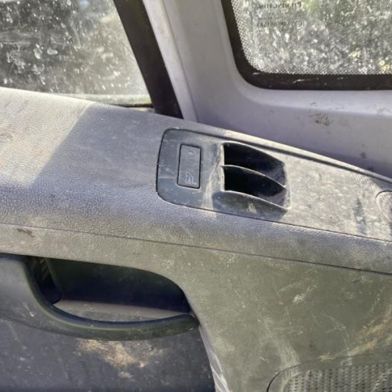Leve vitre electrique avant droit CITROEN JUMPER 3 Photo n°15