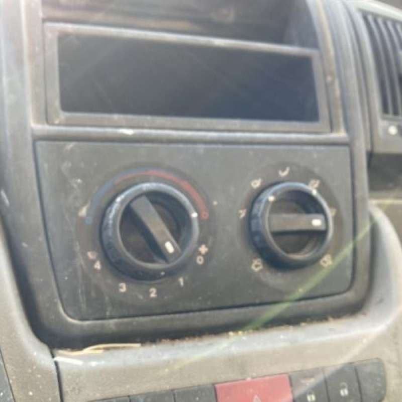 Leve vitre electrique avant droit CITROEN JUMPER 3 Photo n°18