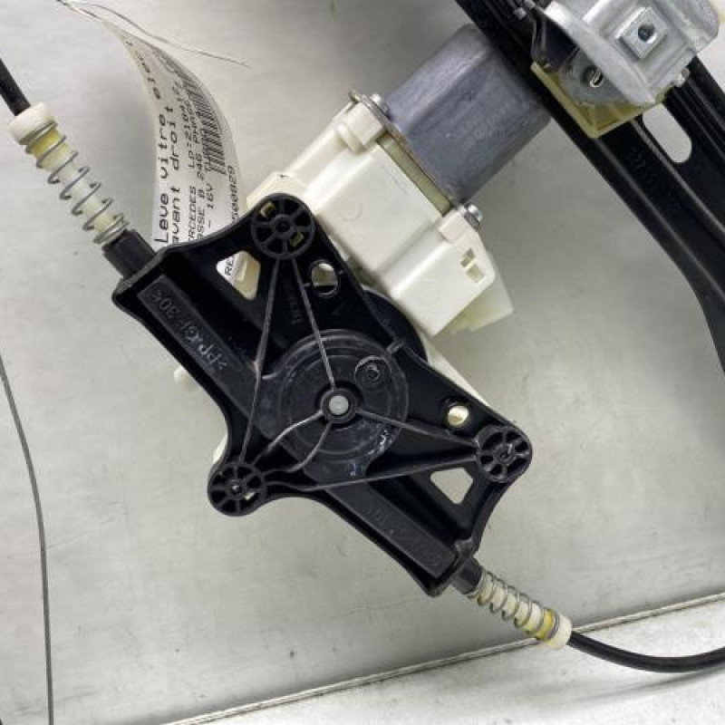 Leve vitre electrique avant droit MERCEDES CLASSE B 246 Photo n°9