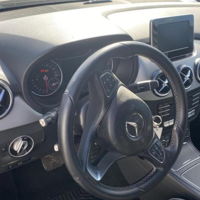 Ecran GPS MERCEDES CLASSE B 246 Photo n°18