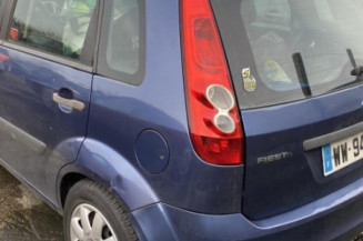 Optique avant principal droit (feux)(phare) FORD FIESTA 5