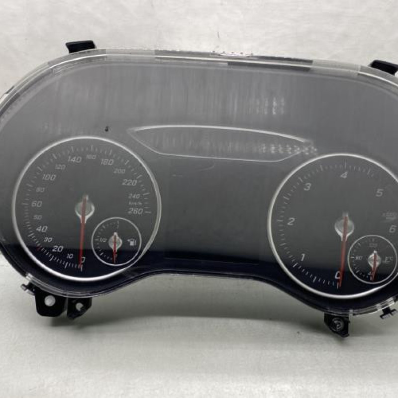 Compteur MERCEDES CLASSE B 246 Photo n°1