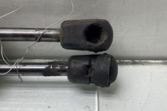 Verin de coffre MERCEDES CLASSE B 246