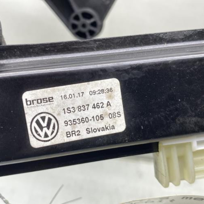 Leve vitre mecanique avant droit VOLKSWAGEN UP Photo n°5