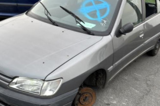 Feu arriere principal gauche (feux) PEUGEOT 306